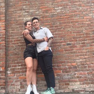 Meet your Posher, Aytch